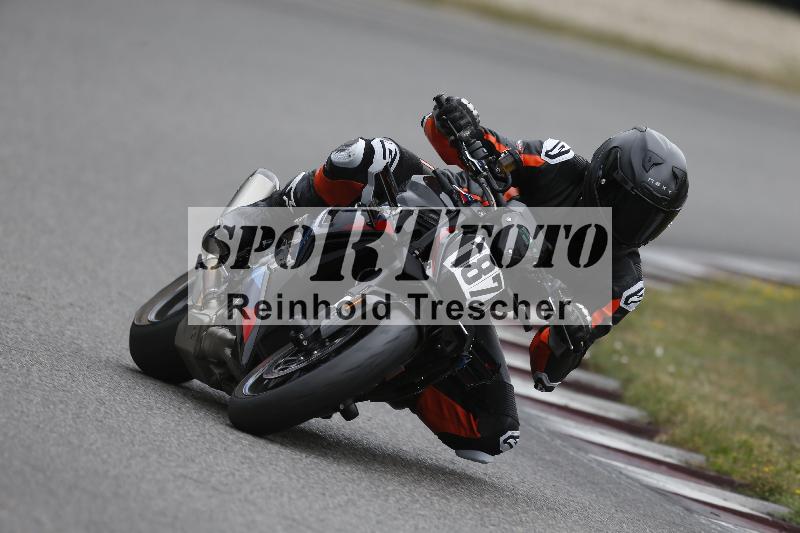 /37 09.08.2026  Pluess Motosport ADR/Freies Fahren/187